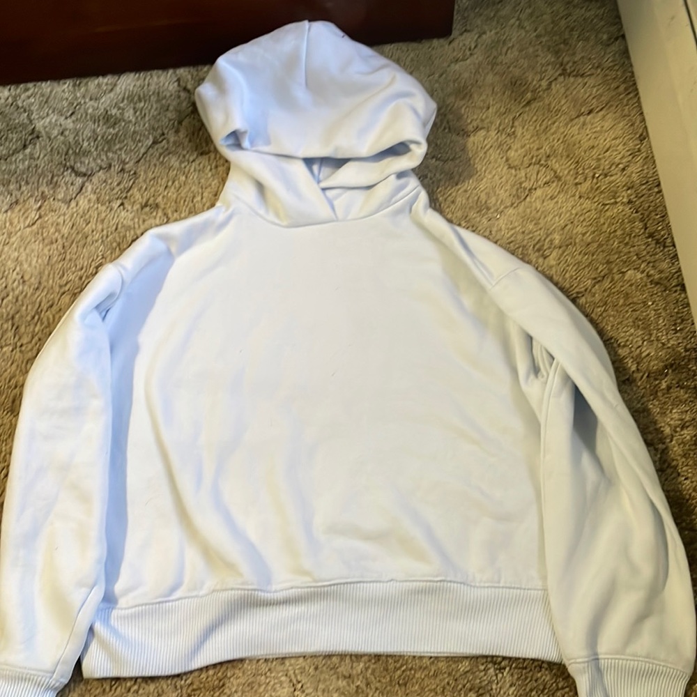 Nice light hoodie! Purplish grey!